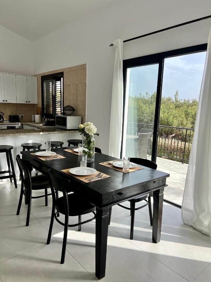 Zeus Holiday Home Pissouri Exteriör bild