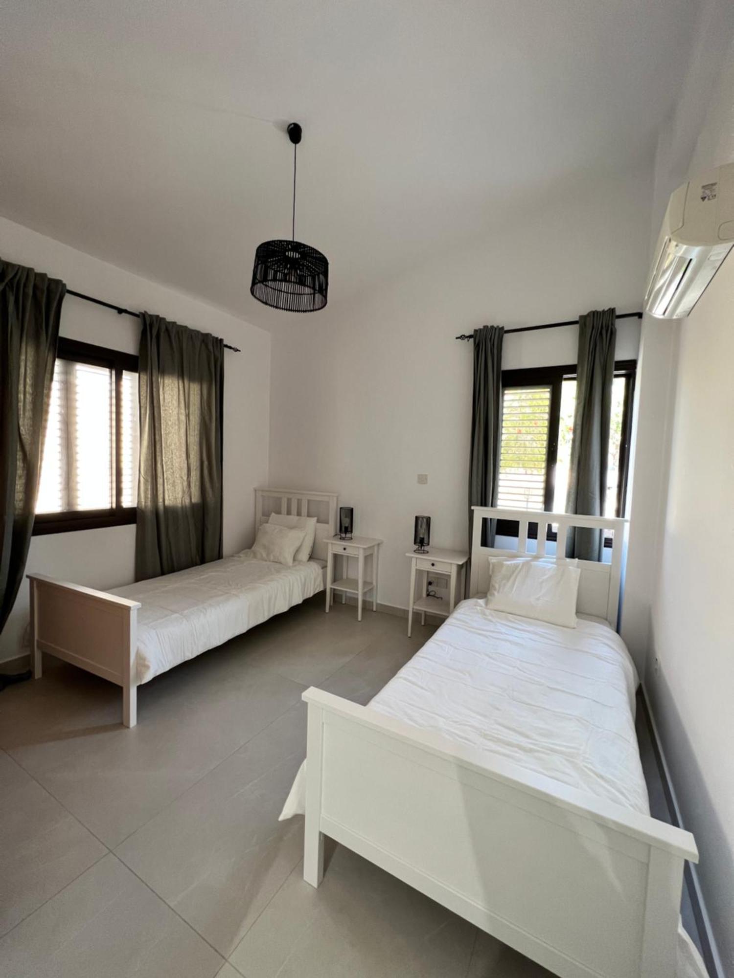 Zeus Holiday Home Pissouri Exteriör bild